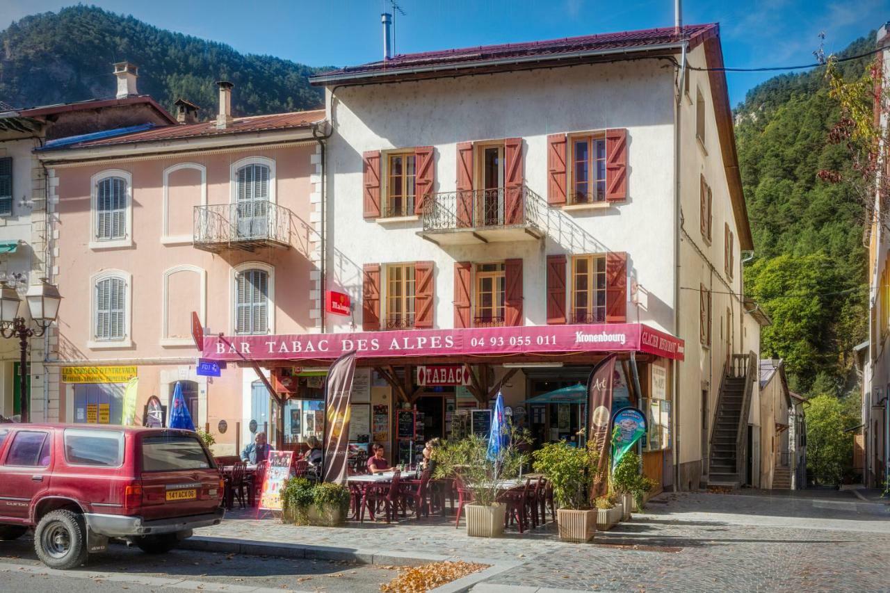 فندق غيومفي  Relais Des Alpes المظهر الخارجي الصورة